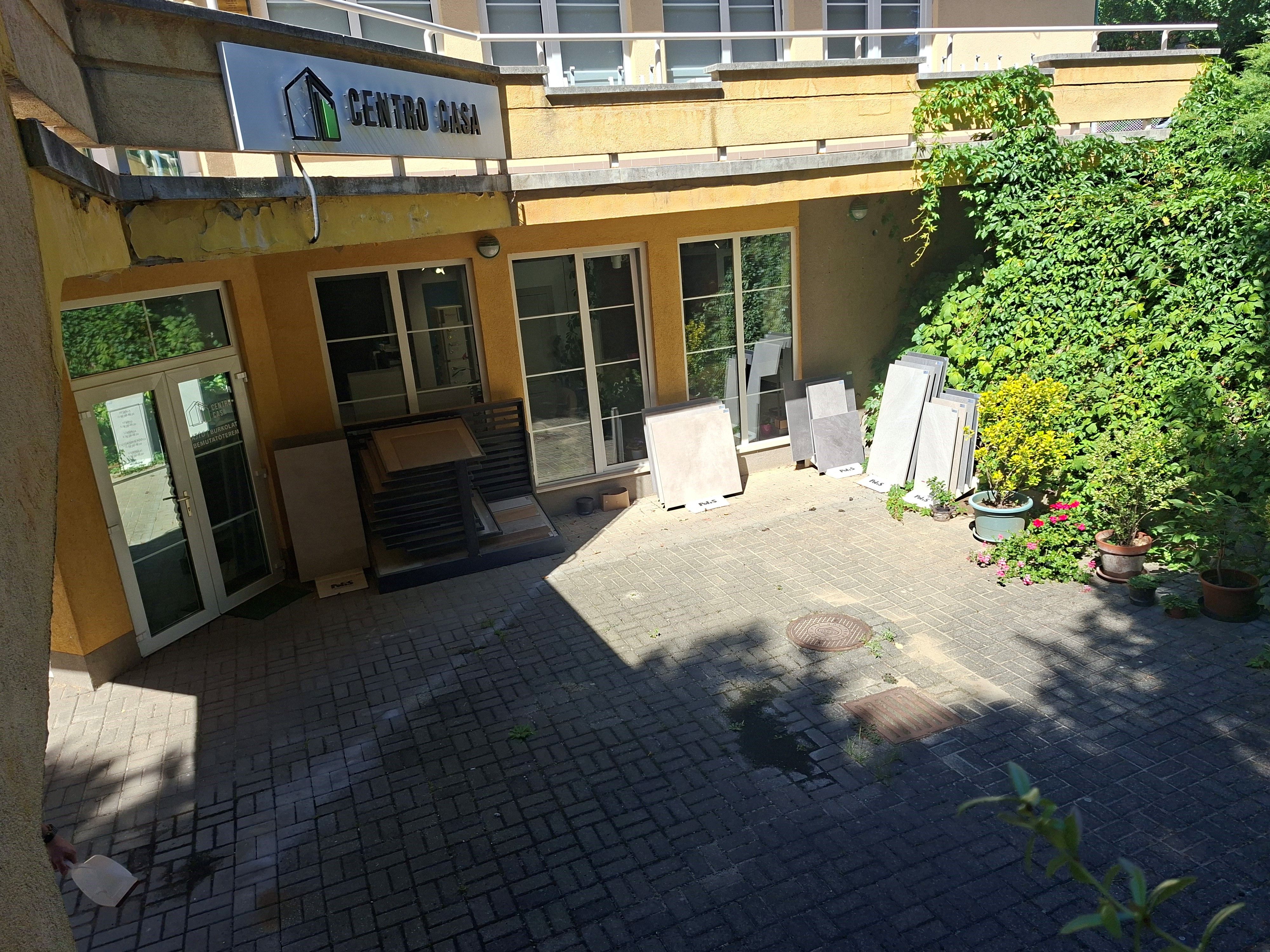 Cento Faggio (Centro Faggio Kft.)